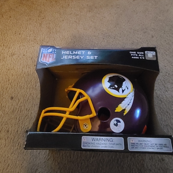 NFL Washington Redskins Jersey and Helmet set - Picture 2 of 4